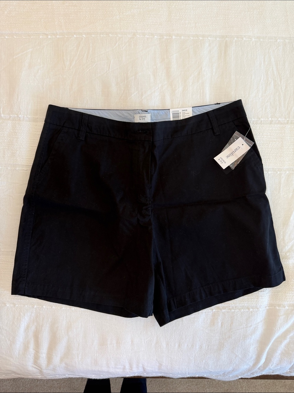 Crown & Ivy Black 7 inch inseam Shorts NWTQ